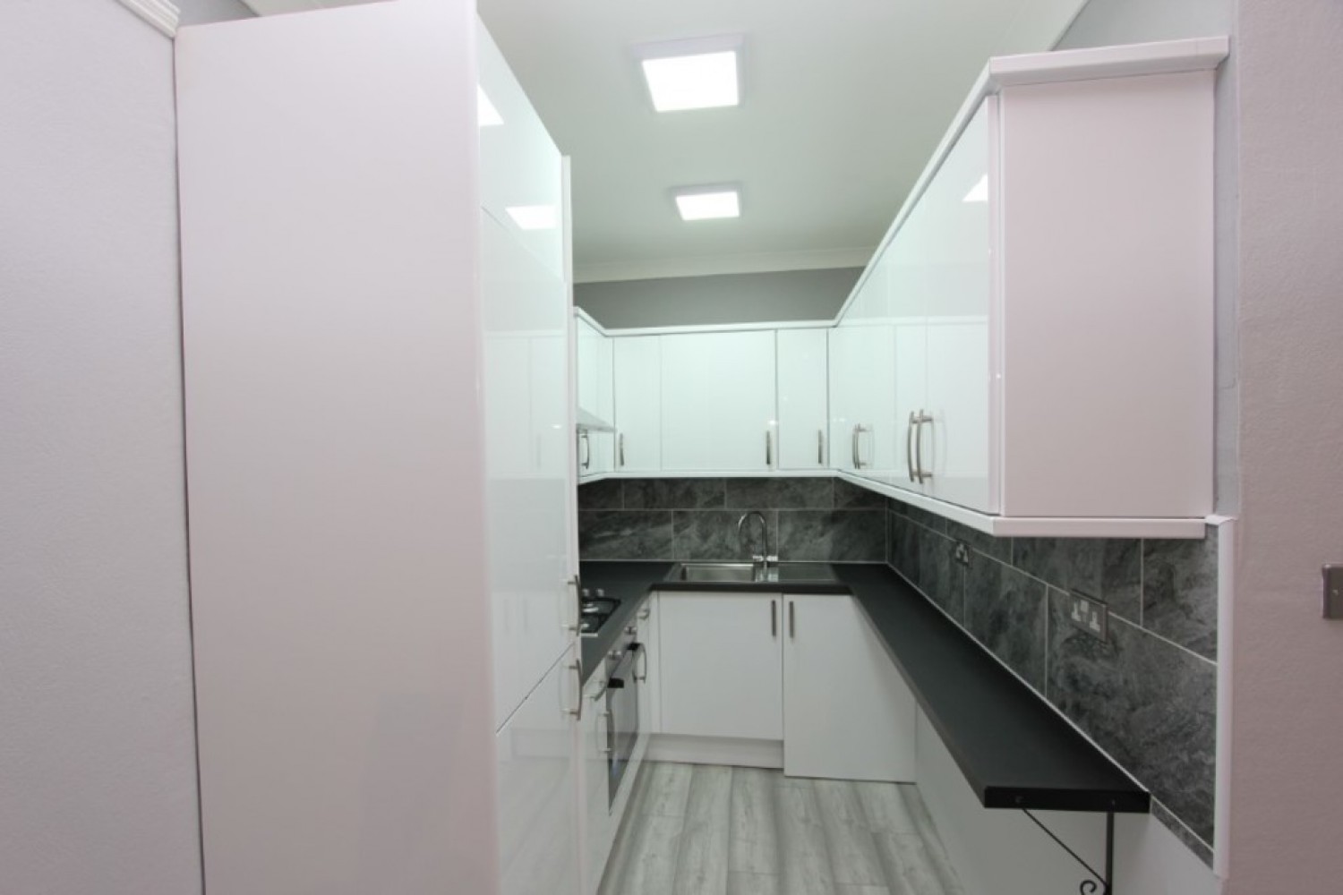3/2, 51 Clincart Road