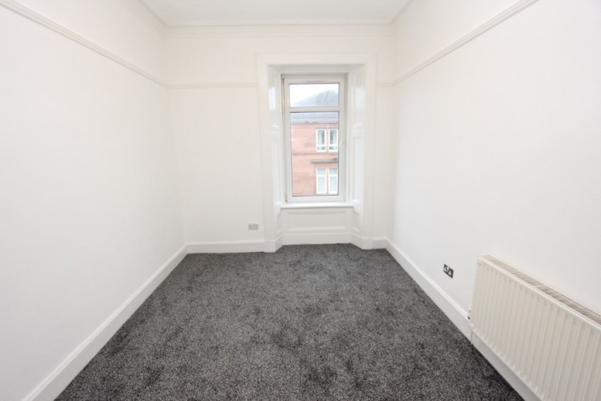 3/2, 51 Clincart Road