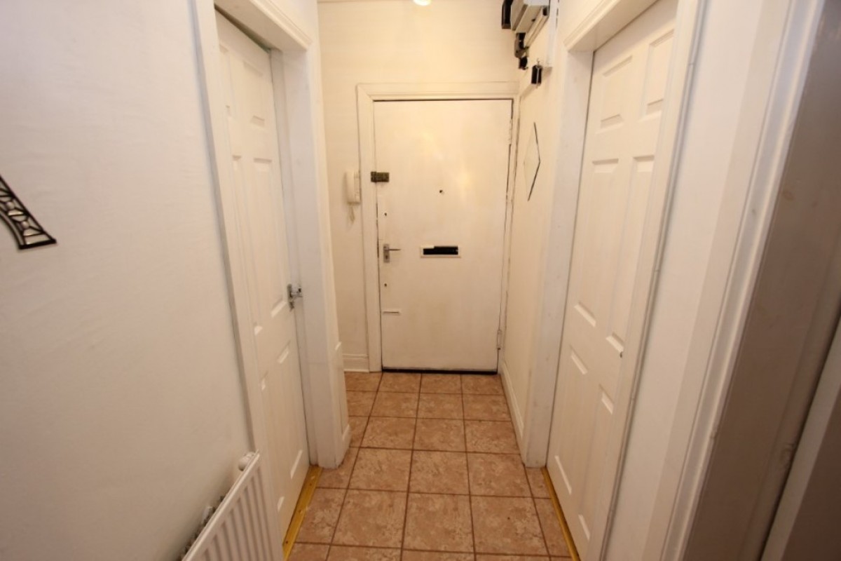 RUTHERGLEN, RICHMOND PLACE G73 3BA - UNFURNISHED