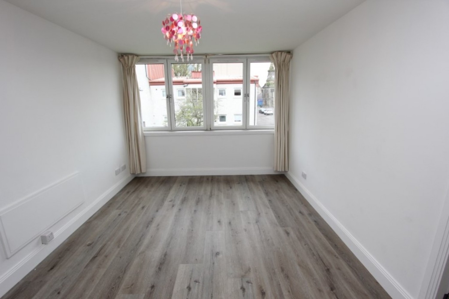 POLLOKSHAWS, GREENVIEW STREET, G43 1SN - UNFURNISHED