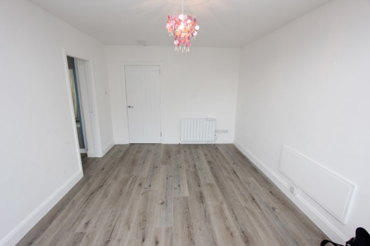 POLLOKSHAWS, GREENVIEW STREET, G43 1SN - UNFURNISHED