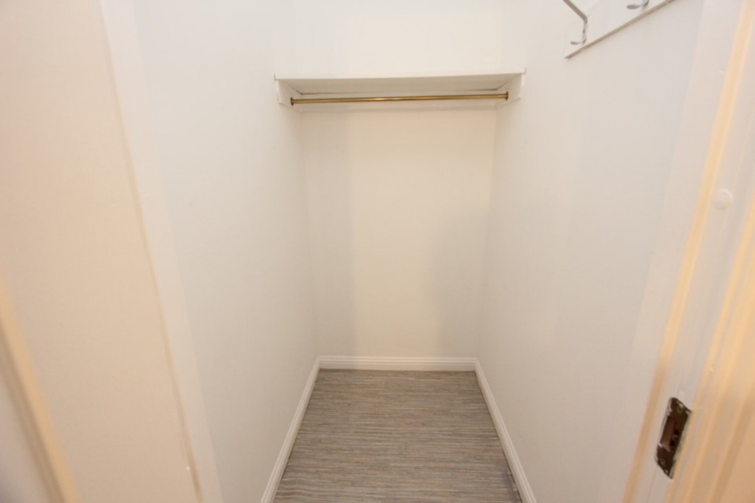 SHAWLANDS - WALTON STREET- G41 3LG