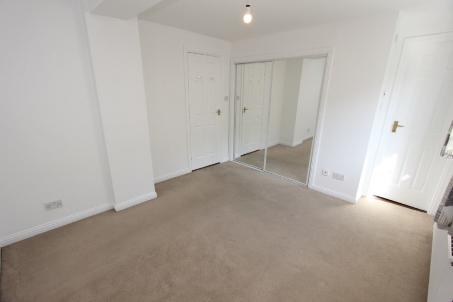 SHAWLANDS - WALTON STREET- G41 3LG