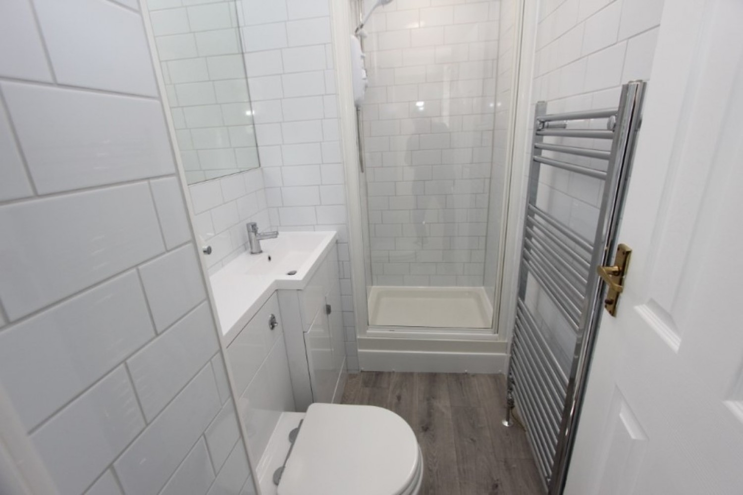 SHAWLANDS - WALTON STREET- G41 3LG