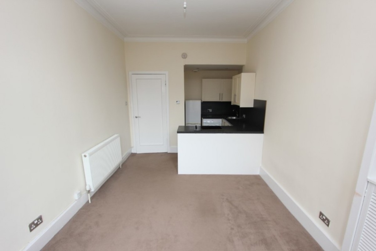 1/1, 177 Clarkston Road