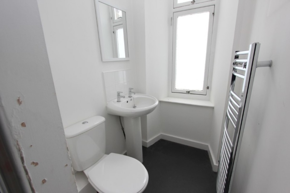 1/1, 177 Clarkston Road