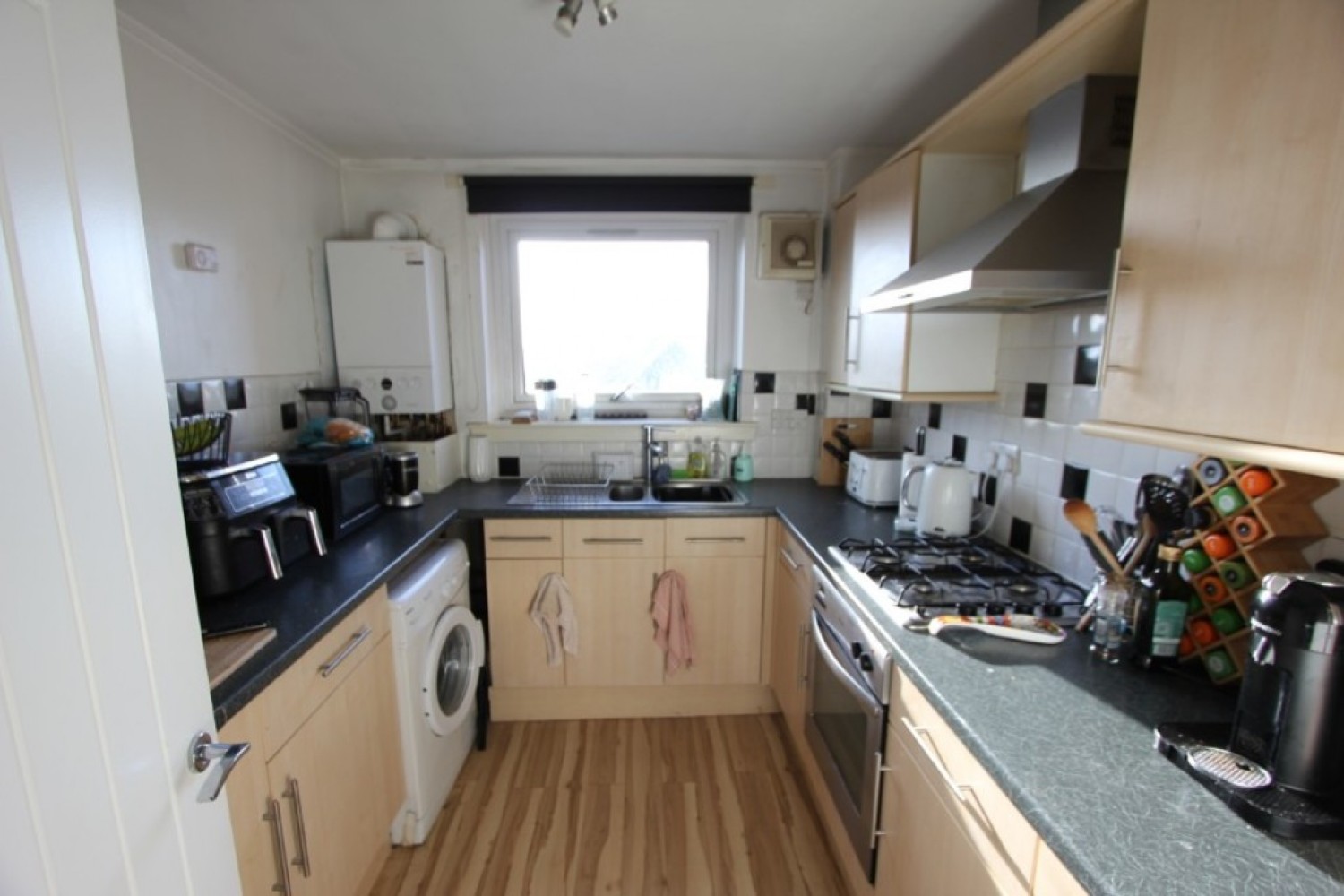 1 bedroom Flat for Letting LANGSIDE- Camphill Avenue- G41 3AS