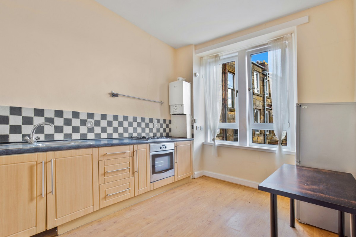 2/3, 26 Ellengowan Road