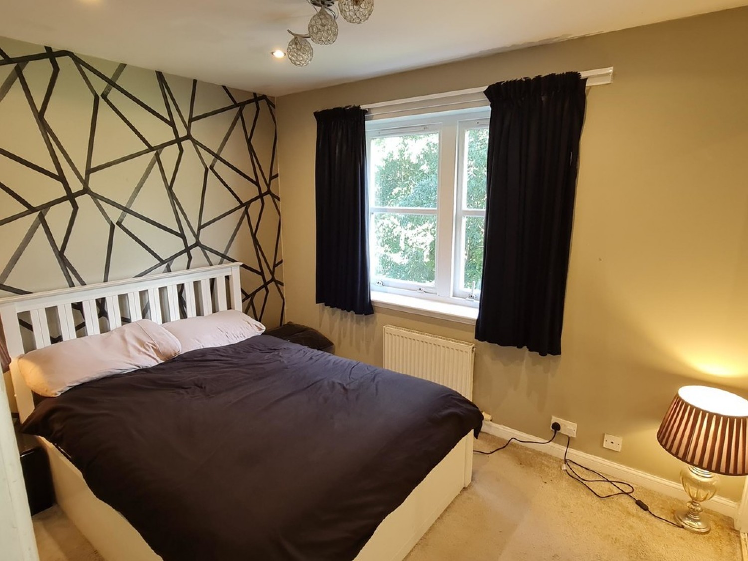 NEWTON MEARNS- MALLOTS VIEW- G77 6FD