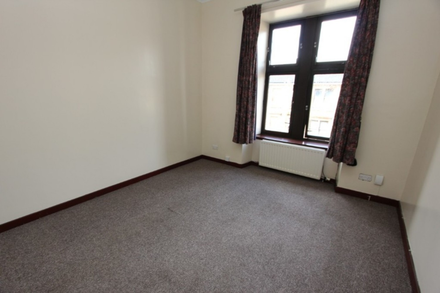 1 bedroom Flat for Letting GOVANHILL-GARTURK ST- G42 8JQ