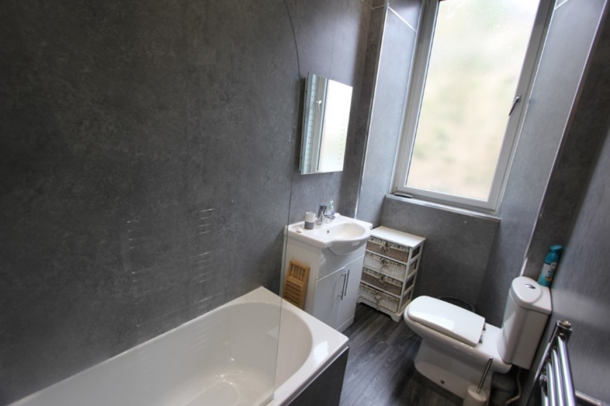 LANGSIDE- Millbrae Crescent- G42 9UW