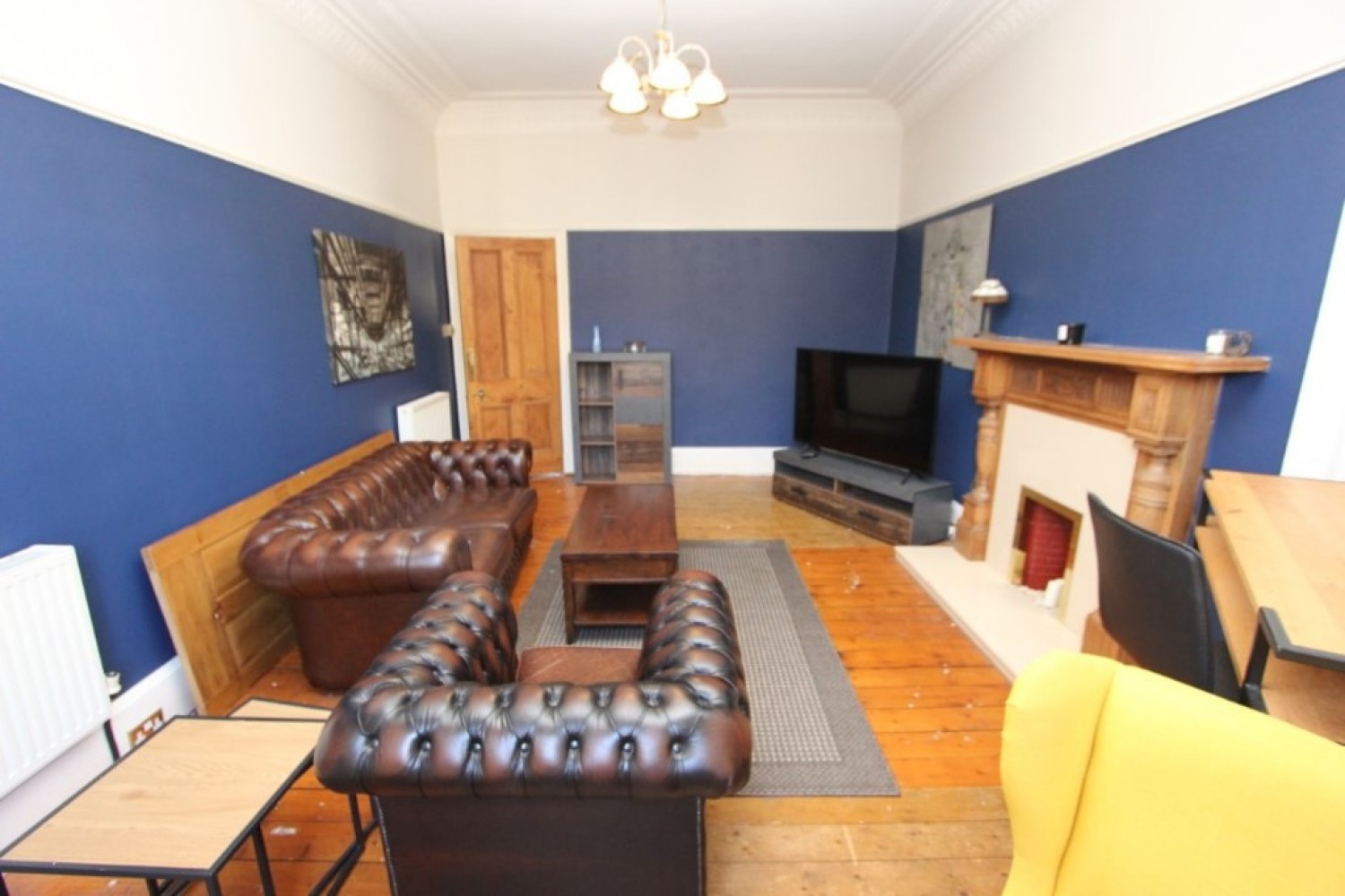 2 bedroom Flat in LANGSIDE- Millbrae Crescent- G42 9UW