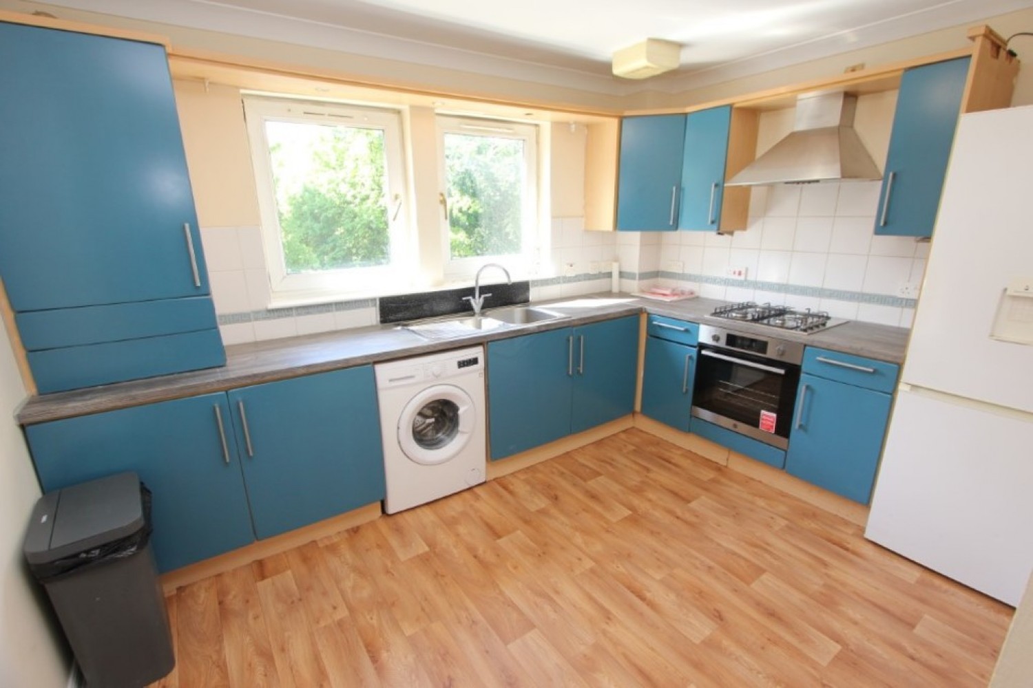POLLOKSHIELDS- ST ANDREWS DRIVE- G41 SG