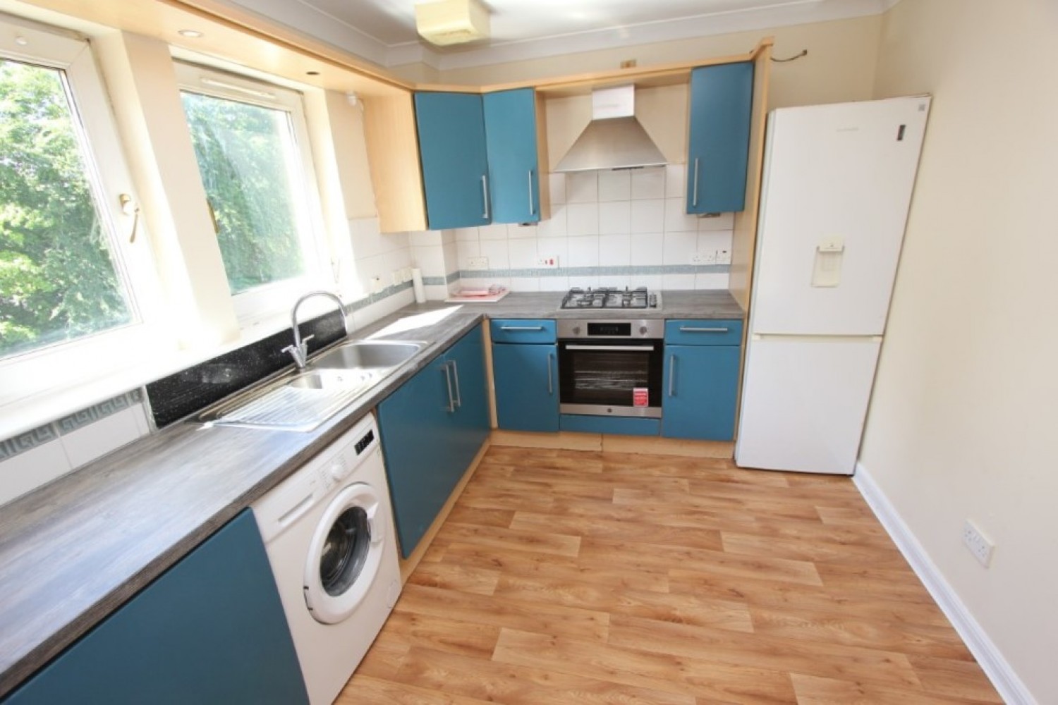 POLLOKSHIELDS- ST ANDREWS DRIVE- G41 SG