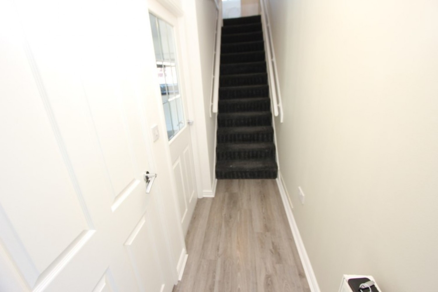 CABUSLANG- Dalziel Crescent- G72 7UR