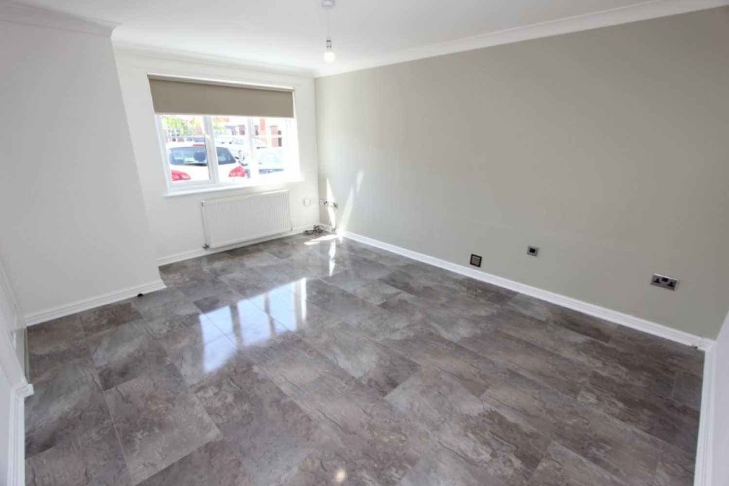 CABUSLANG- Dalziel Crescent- G72 7UR