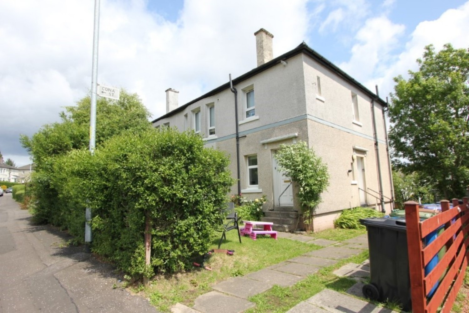 THORNLIEBANK- Harport Street - G46 8HD