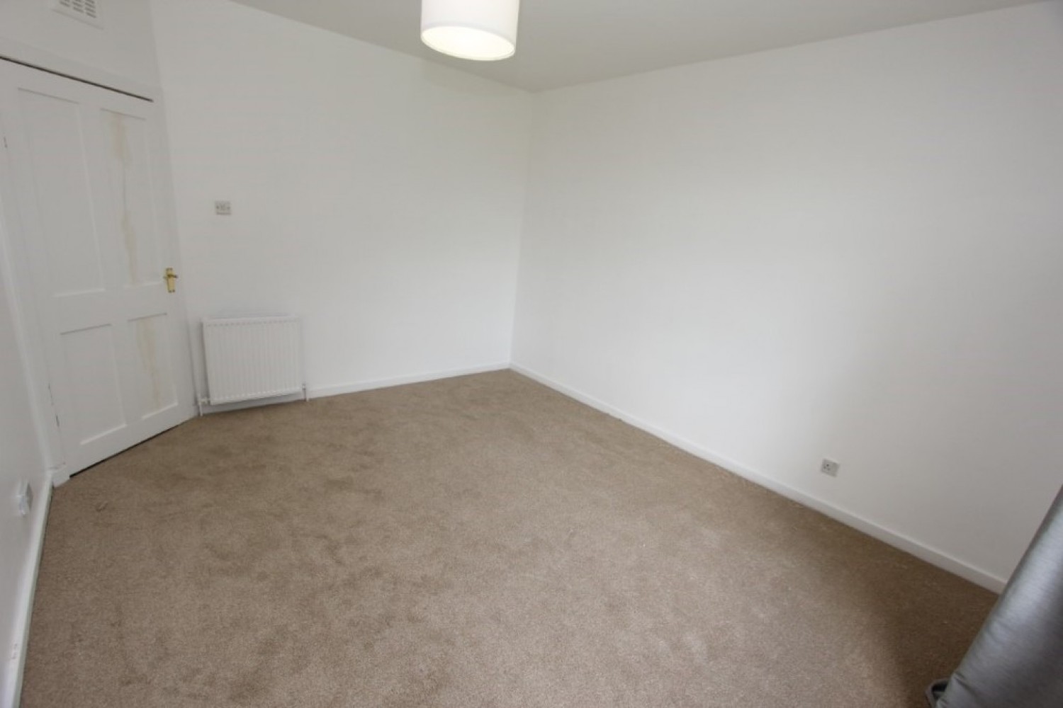 THORNLIEBANK- Harport Street - G46 8HD