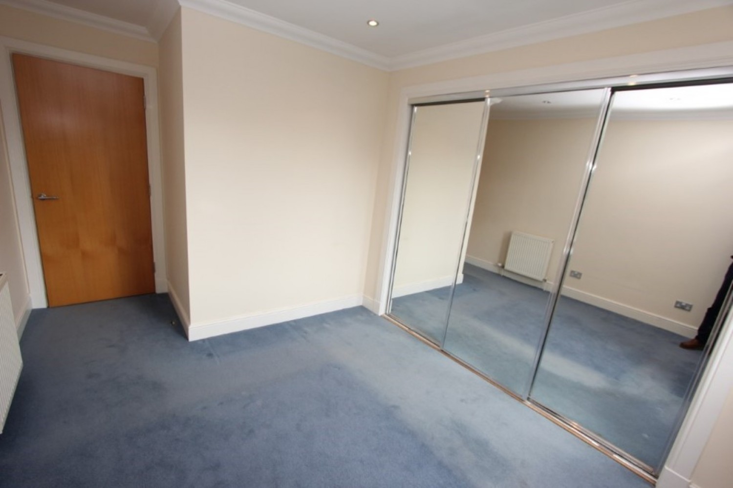 LANGSIDE- Millbrae Road- G42 9UT