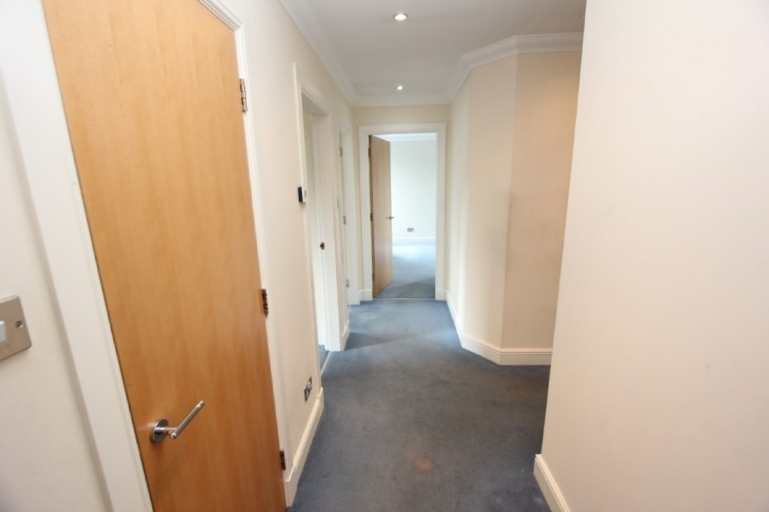 LANGSIDE- Millbrae Road- G42 9UT