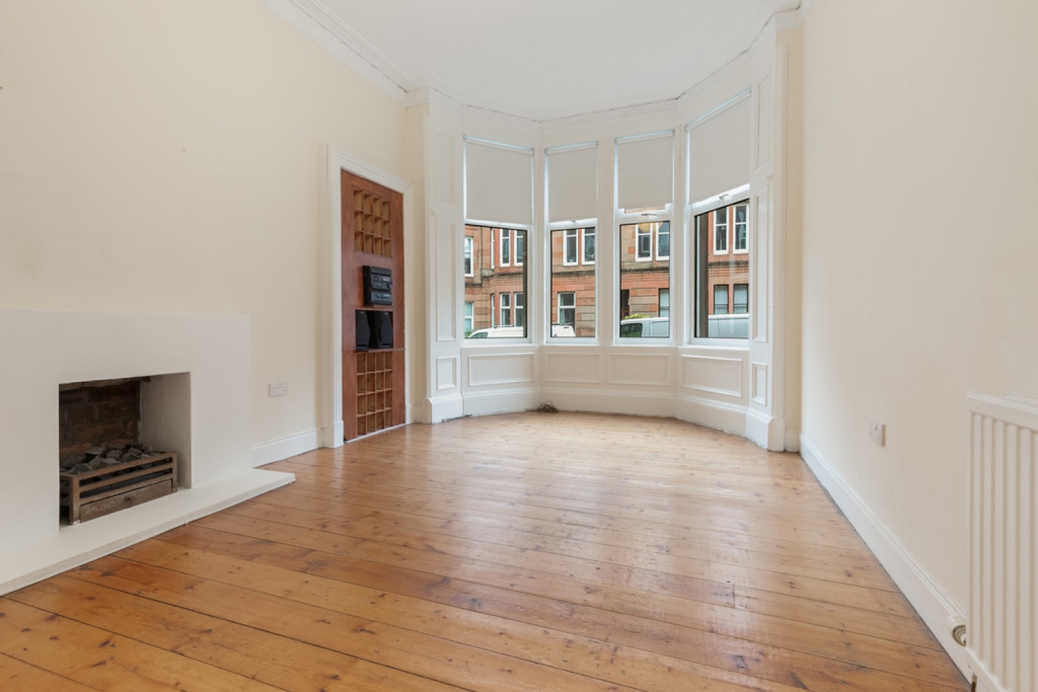 1 bedroom Flat for Sale SHAWLANDS- STRATHYRE- STREET