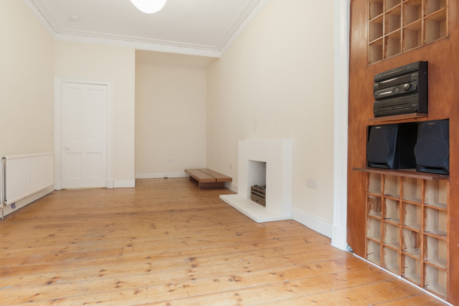 1 bedroom Flat for Sale SHAWLANDS- STRATHYRE- STREET