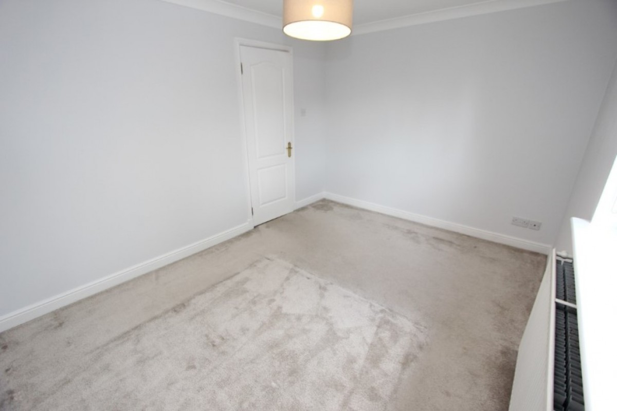 BUSBY- GLENVILLE GATE- G76 8SS