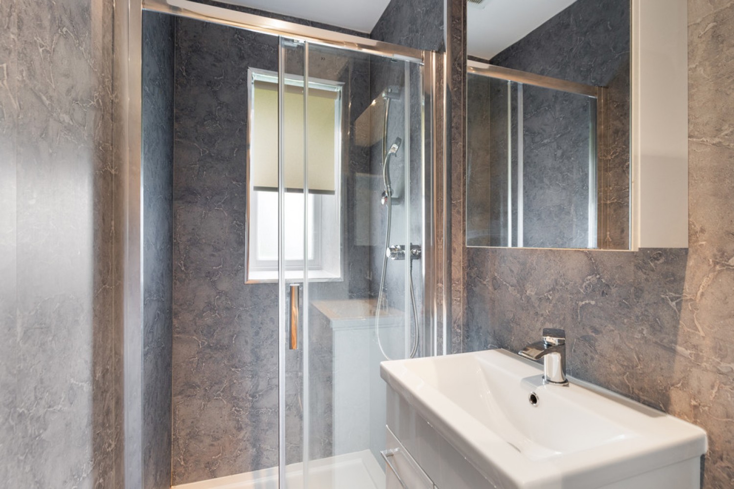 1 bedroom Flat for Sale Shawlands-Eastwood Avenue