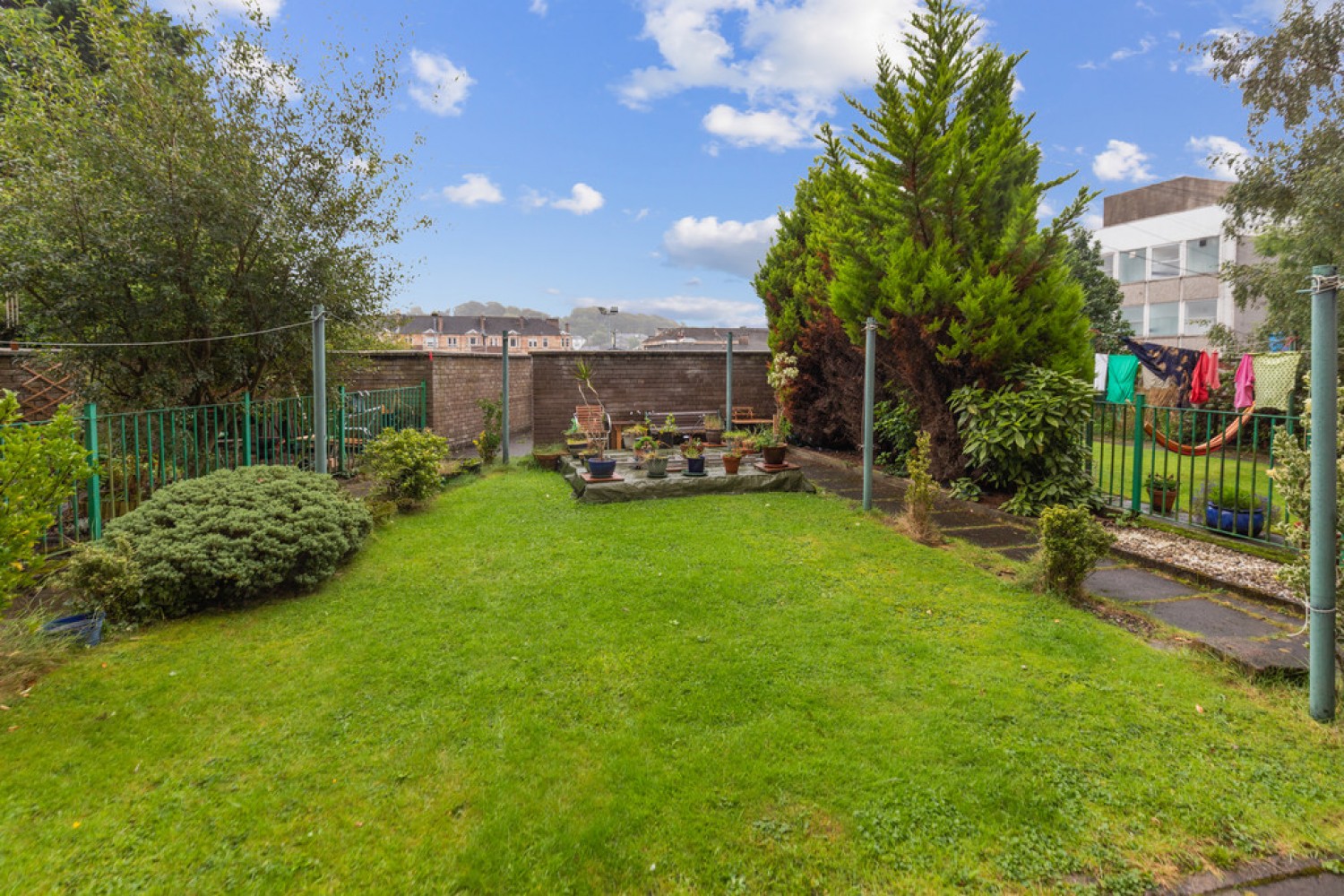 1 bedroom Flat for Sale Shawlands-Eastwood Avenue