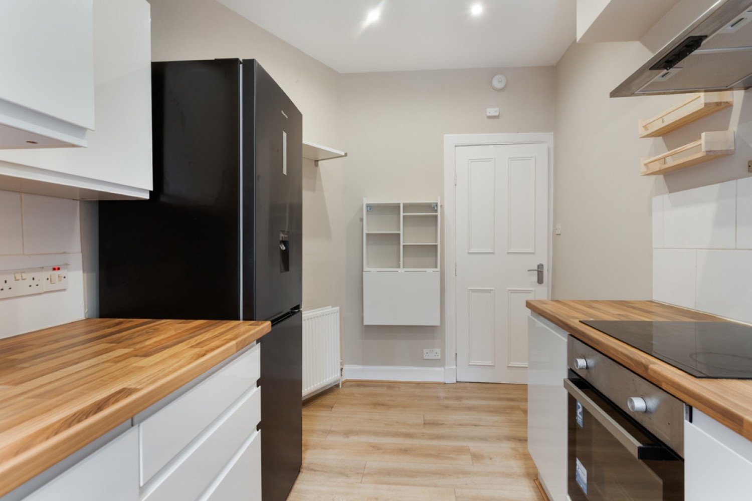 1 bedroom Flat for Sale Shawlands-Eastwood Avenue