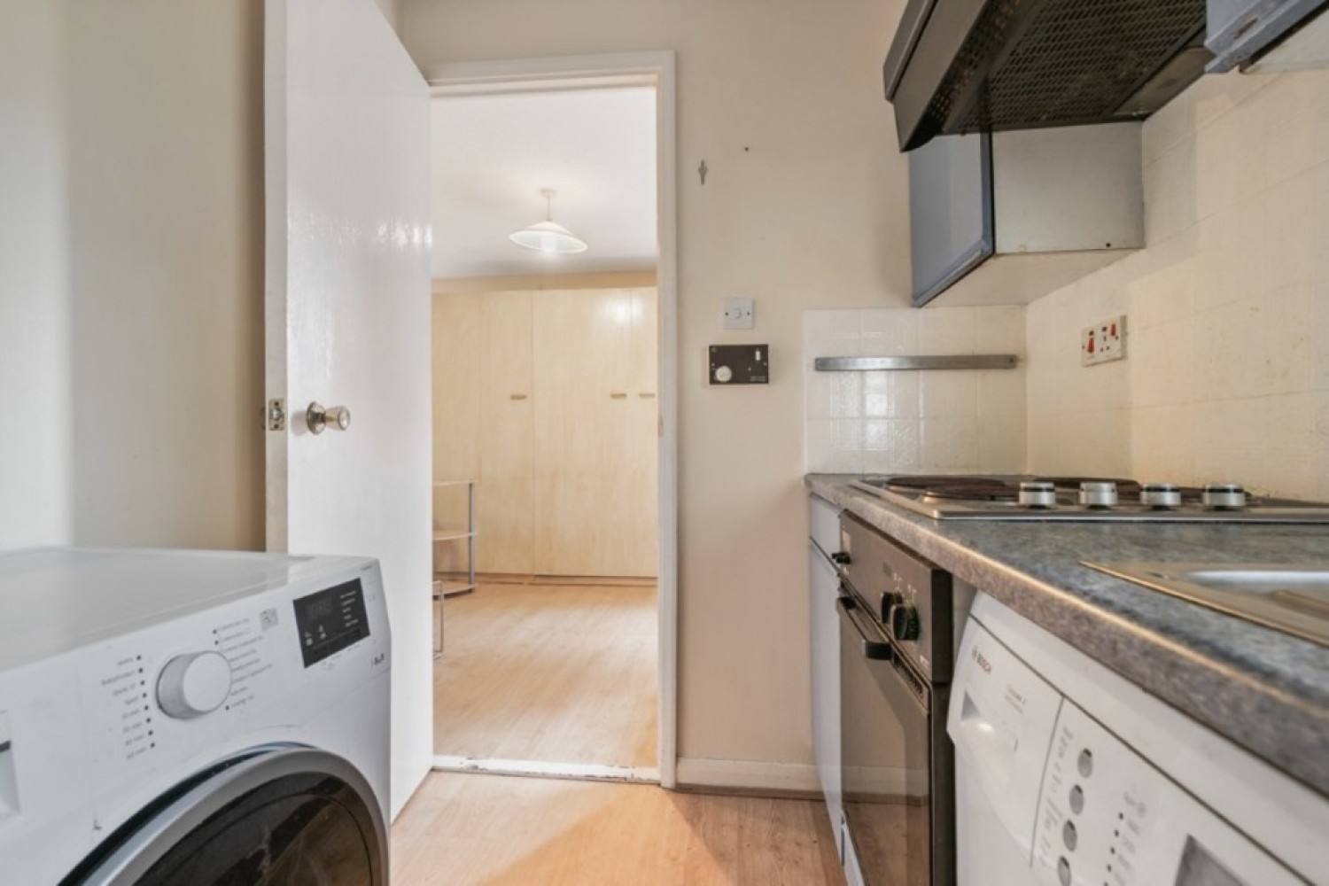 1 bedroom Flat for Sale Princes Gate - Rutherglen