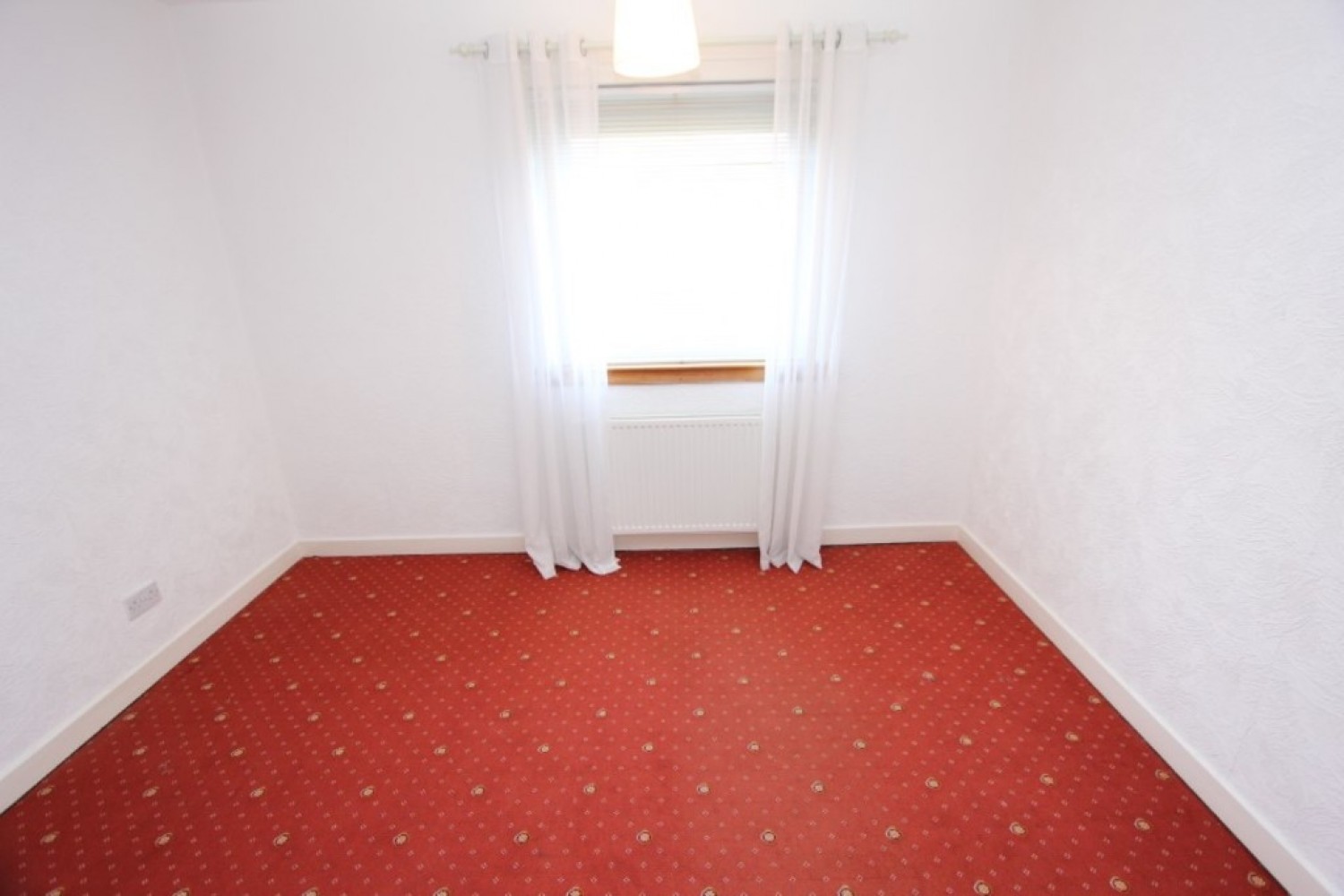 2 bedroom Flat for Letting CASTLEMILK- Arinprior Quadrant- G45 9EY