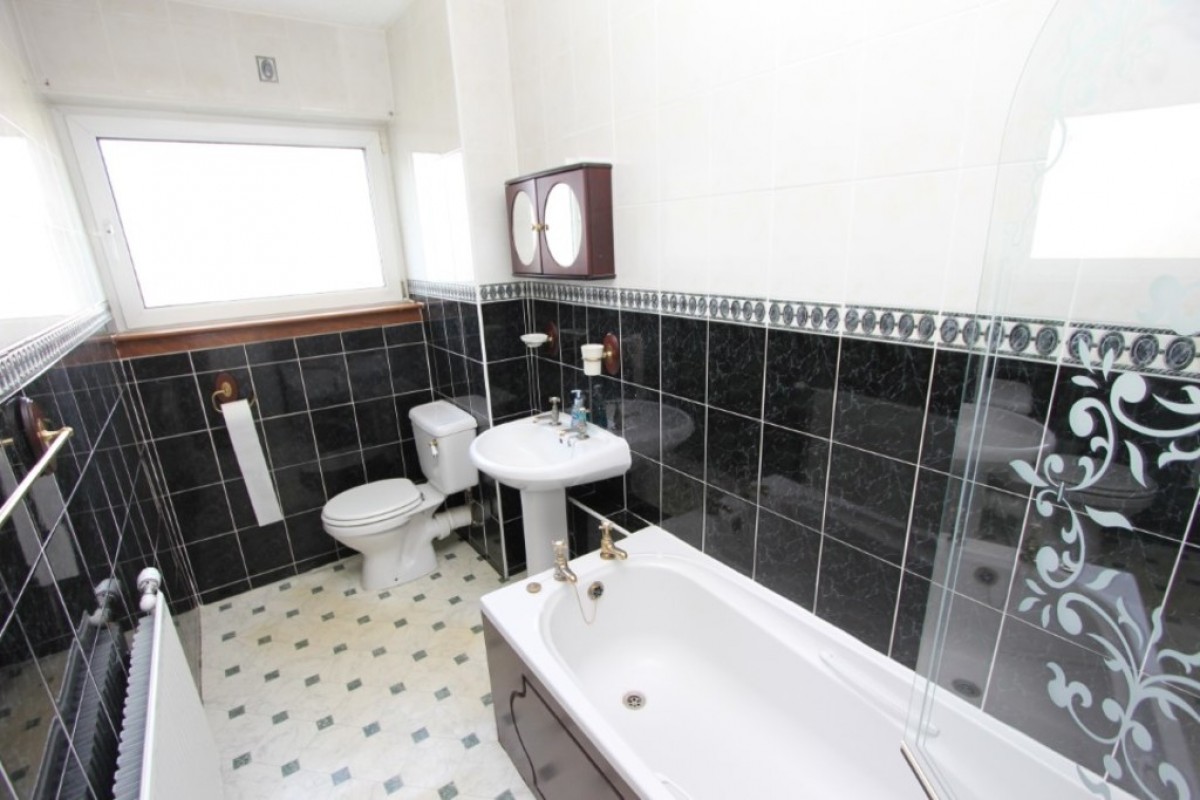 CASTLEMILK- Arinprior Quadrant- G45 9EY