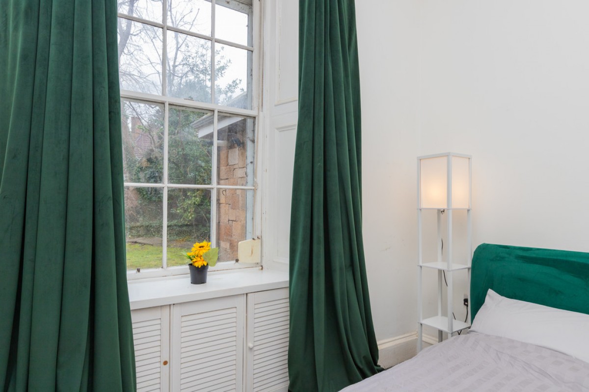 Queens Park Avenue, Queenspark, Glasgow