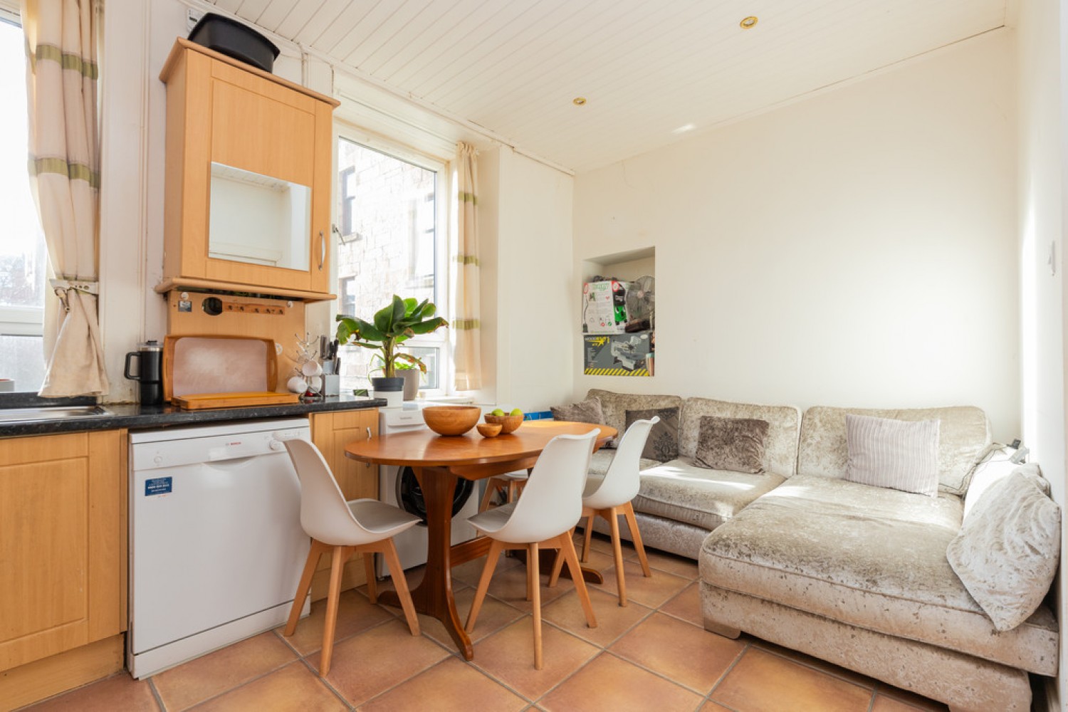 3 bedroom Flat for Sale Butterbiggins Road, Glasgow