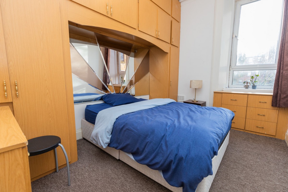 Butterbiggins Road, Glasgow