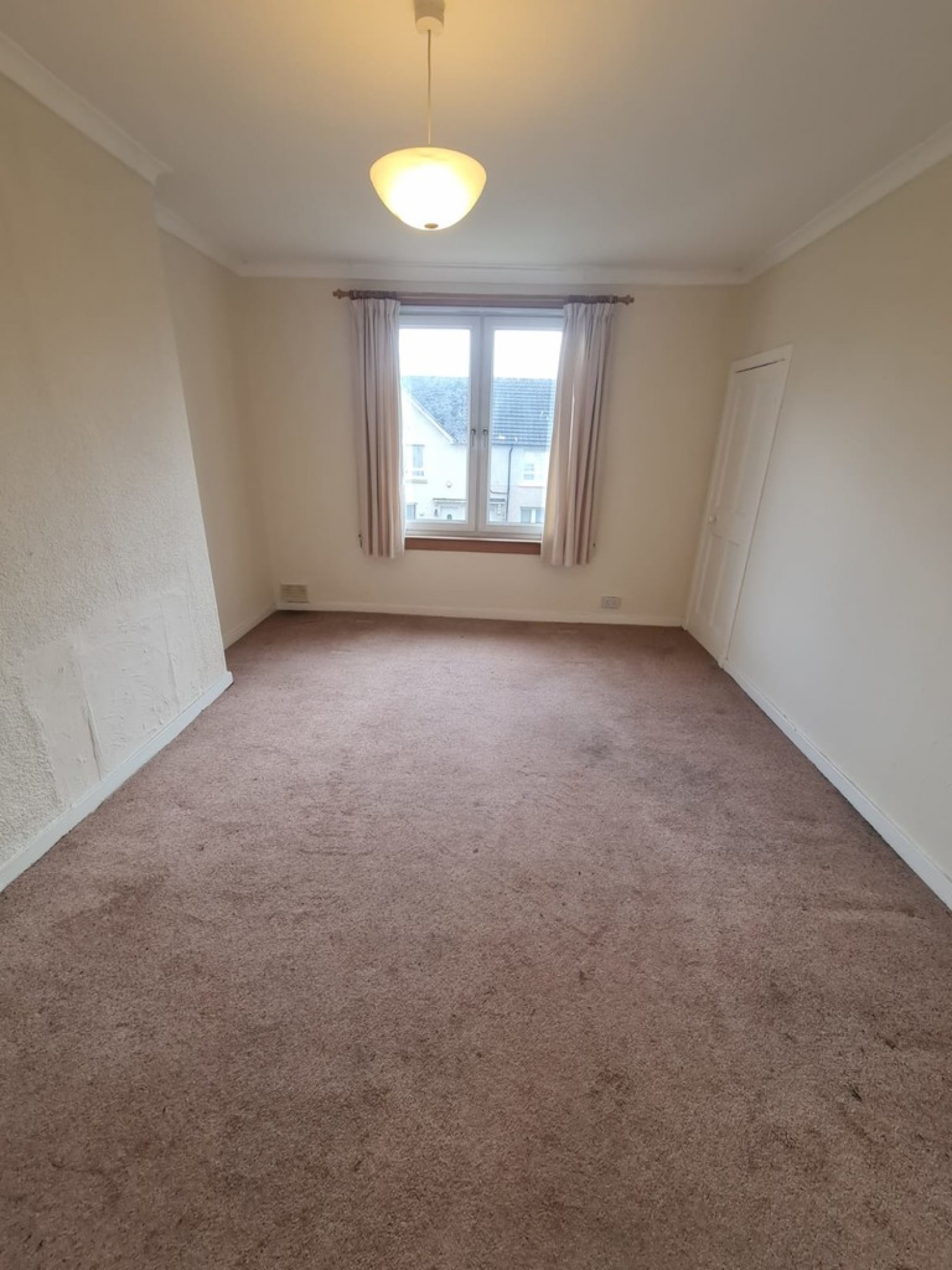 2 bedroom Flat for Letting MOSSPARK- AROS DRIVE-G52 1TL- UNFURNISHED
