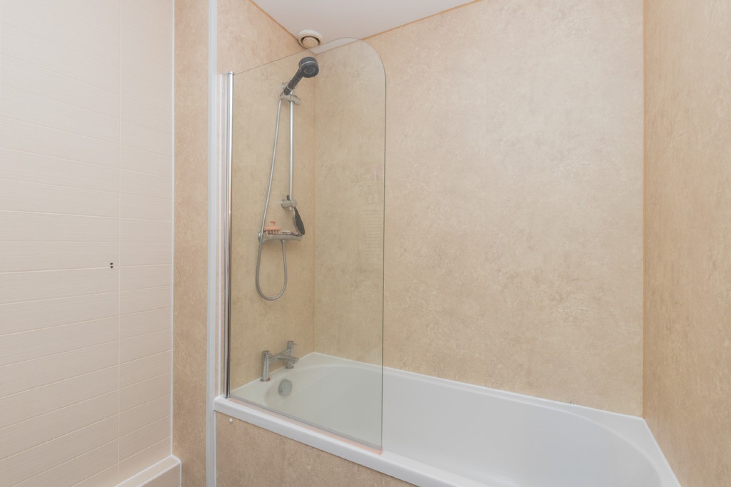 1 bedroom Flat for Sale Albion Street, Glasgow