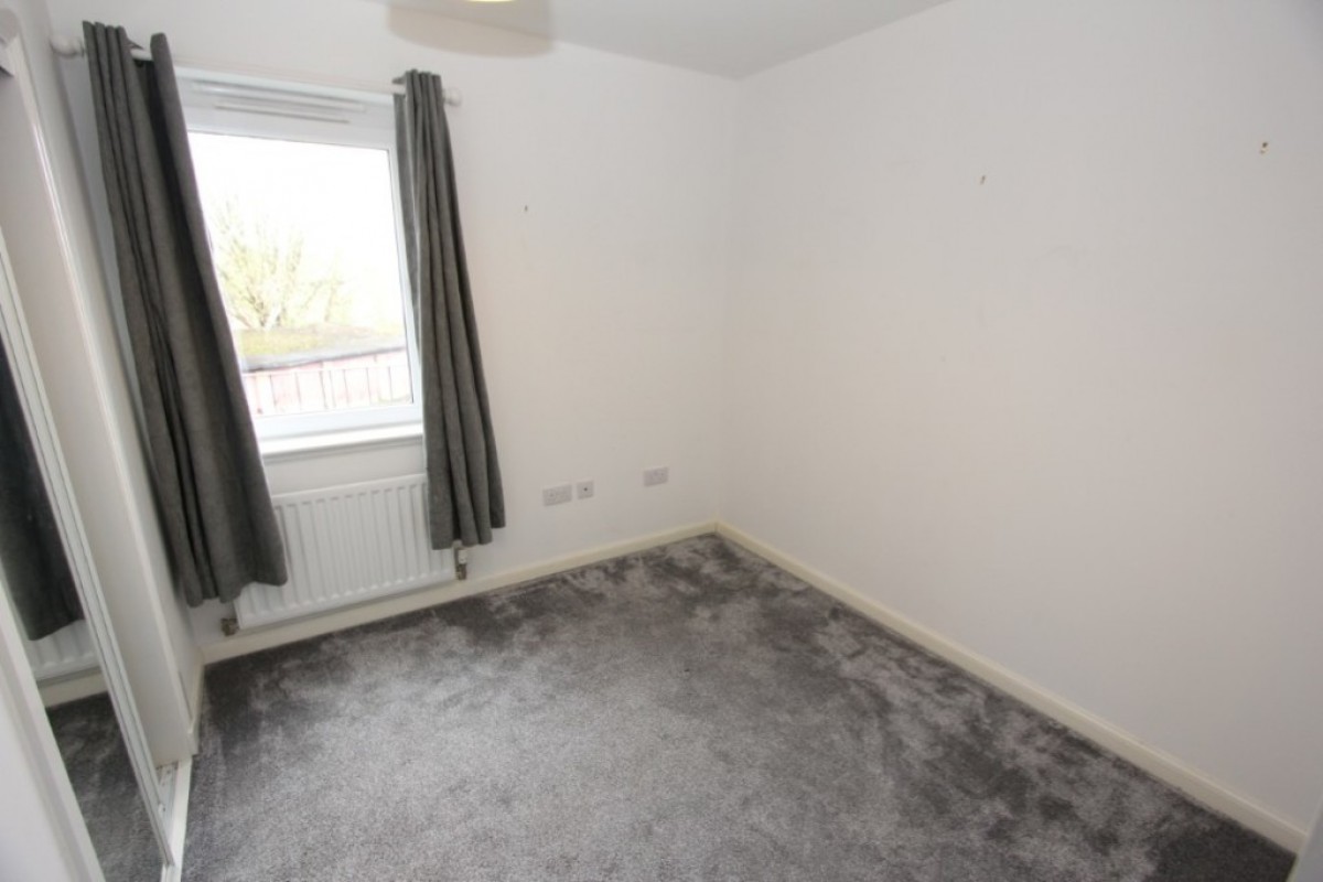 CATHCART, CRAIG TERRACE, G44 3AD - UNFURNISHED