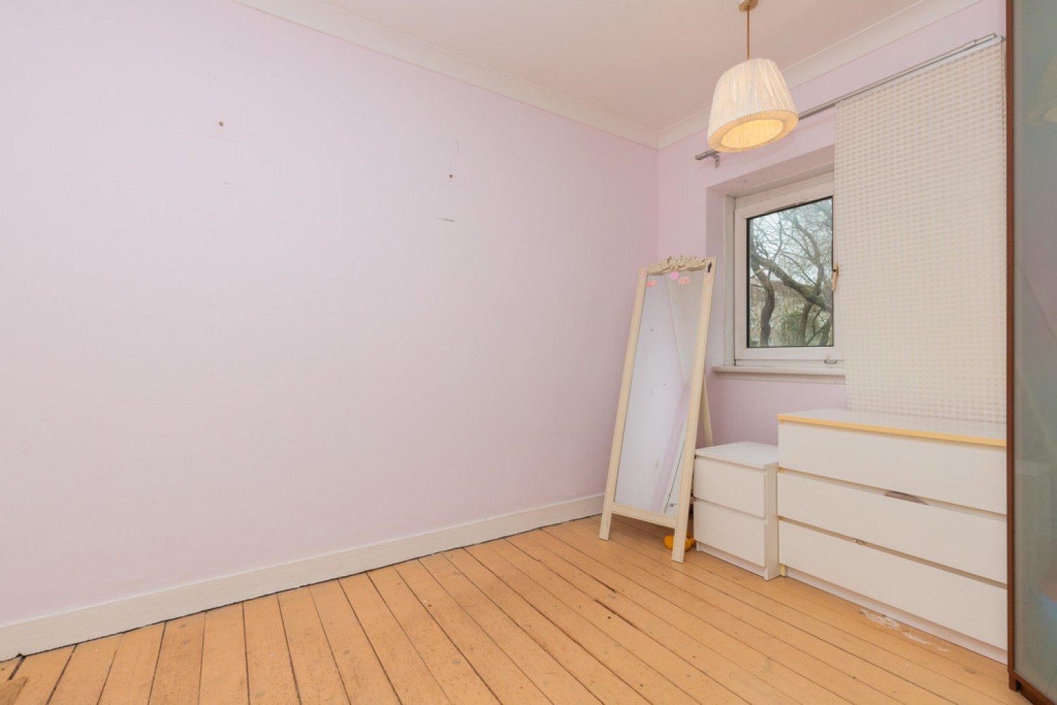 3 bedroom Flat for Sale Mansewood, Glasgow