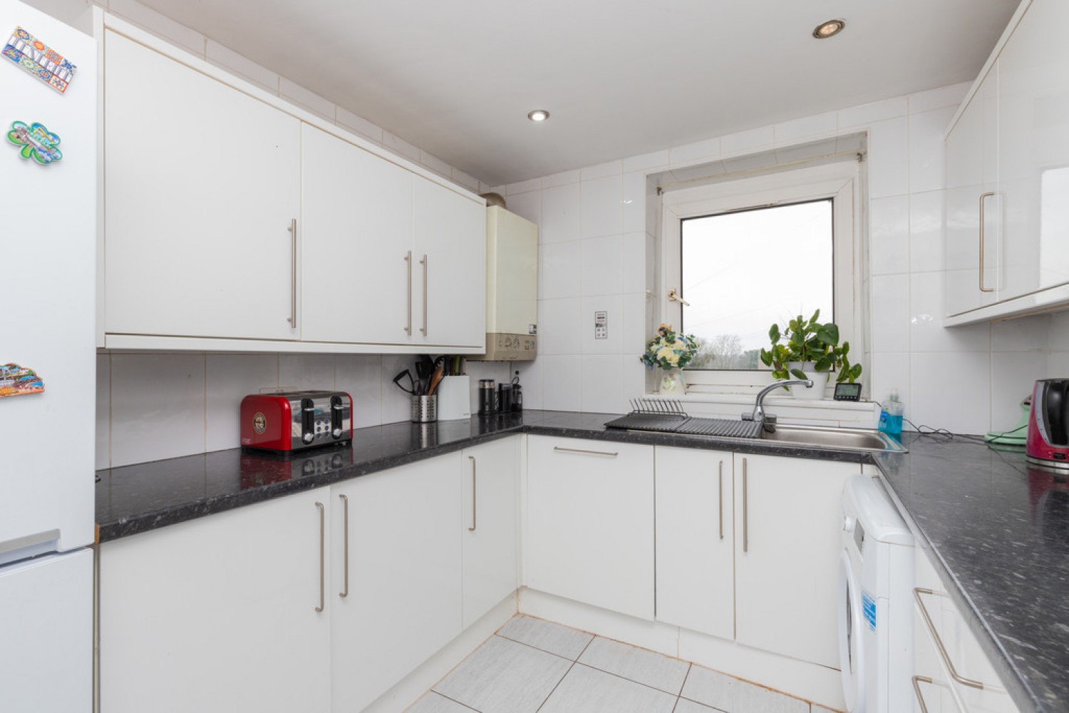 3 bedroom Flat for Sale Mansewood, Glasgow