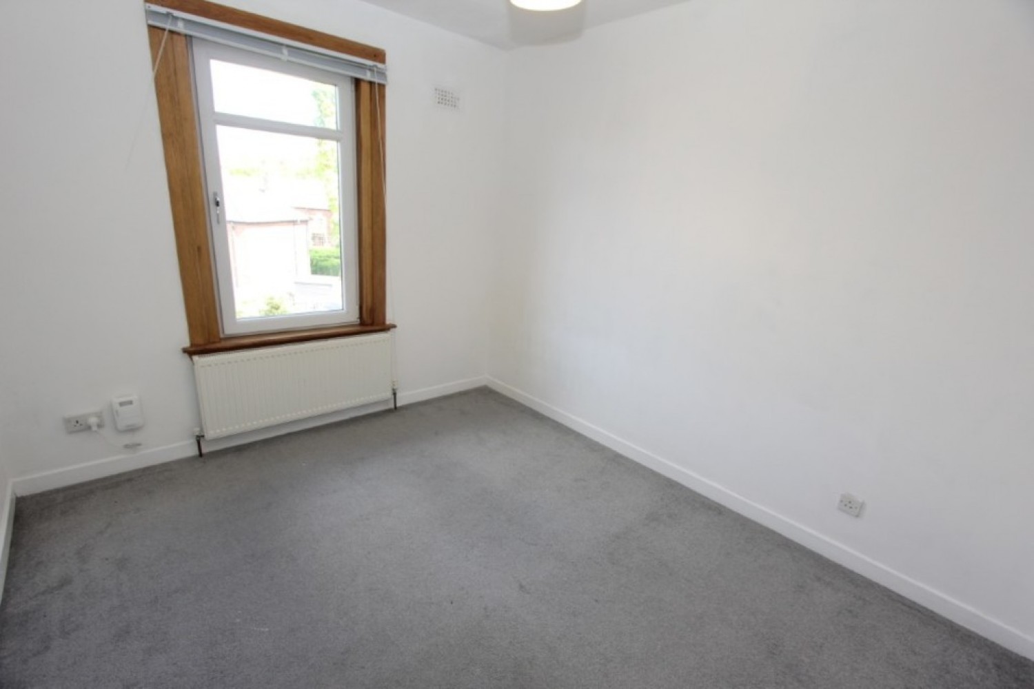3 bedroom Flat for Letting BELLAHOUSTON- KIRKDALE DRIVE- UNFURNISHED-G52 1EX