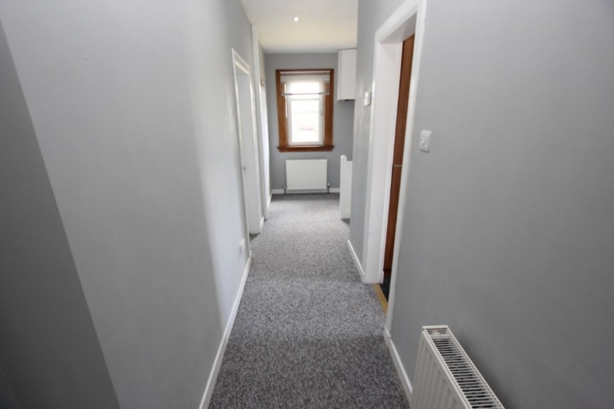 BELLAHOUSTON- KIRKDALE DRIVE- UNFURNISHED-G52 1EX