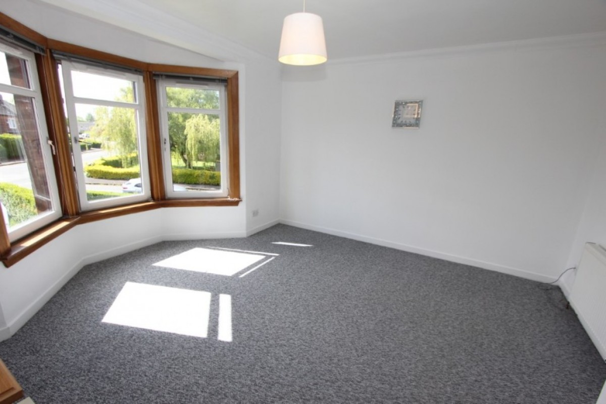 BELLAHOUSTON- KIRKDALE DRIVE- UNFURNISHED-G52 1EX