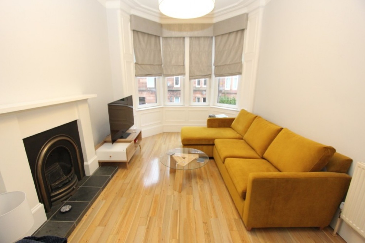 1 bedroom Flat for Letting SHAWLANDS- STRATHYRE STREET-G41 3LW- FURNISHED