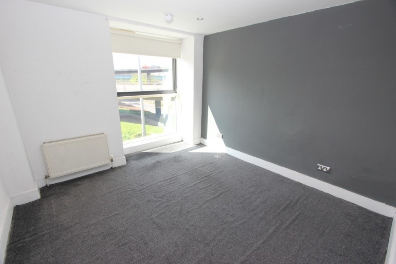 2 bedroom Flat for Letting TRADESTON/KINNING PARK - Carnoustie Street- Unfurnished