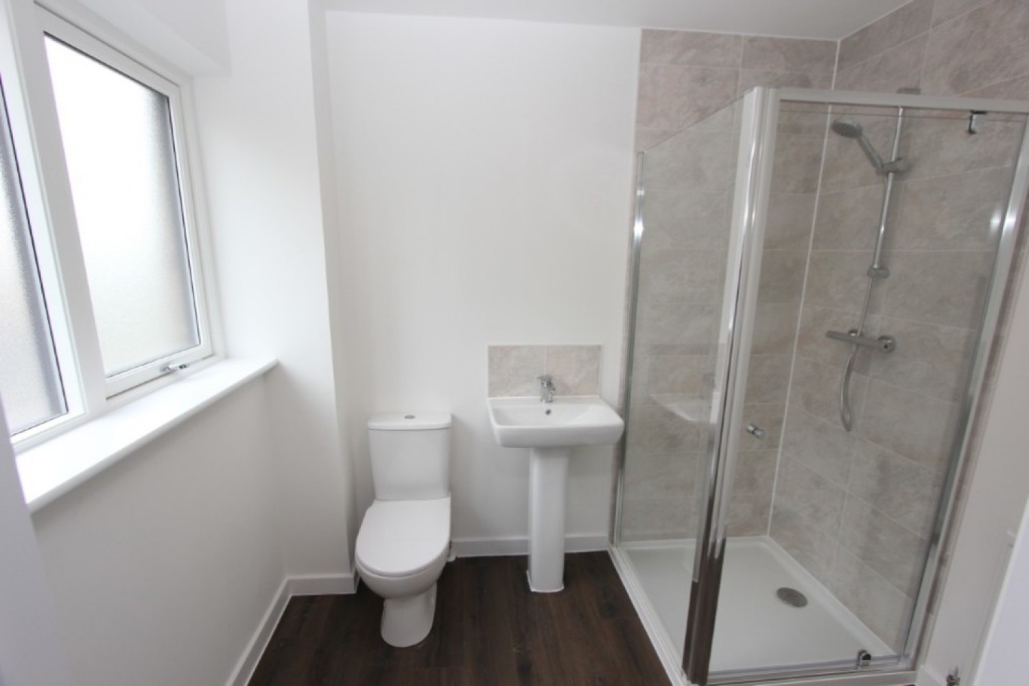 3 bedroom House for Letting SIGHTHILL CIRCUS-G4 0AB