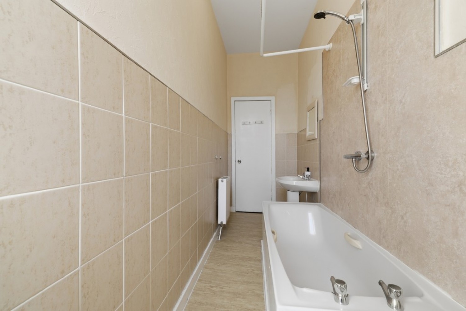 1 bedroom Flat for Sale Ellangowan Road, Glasgow