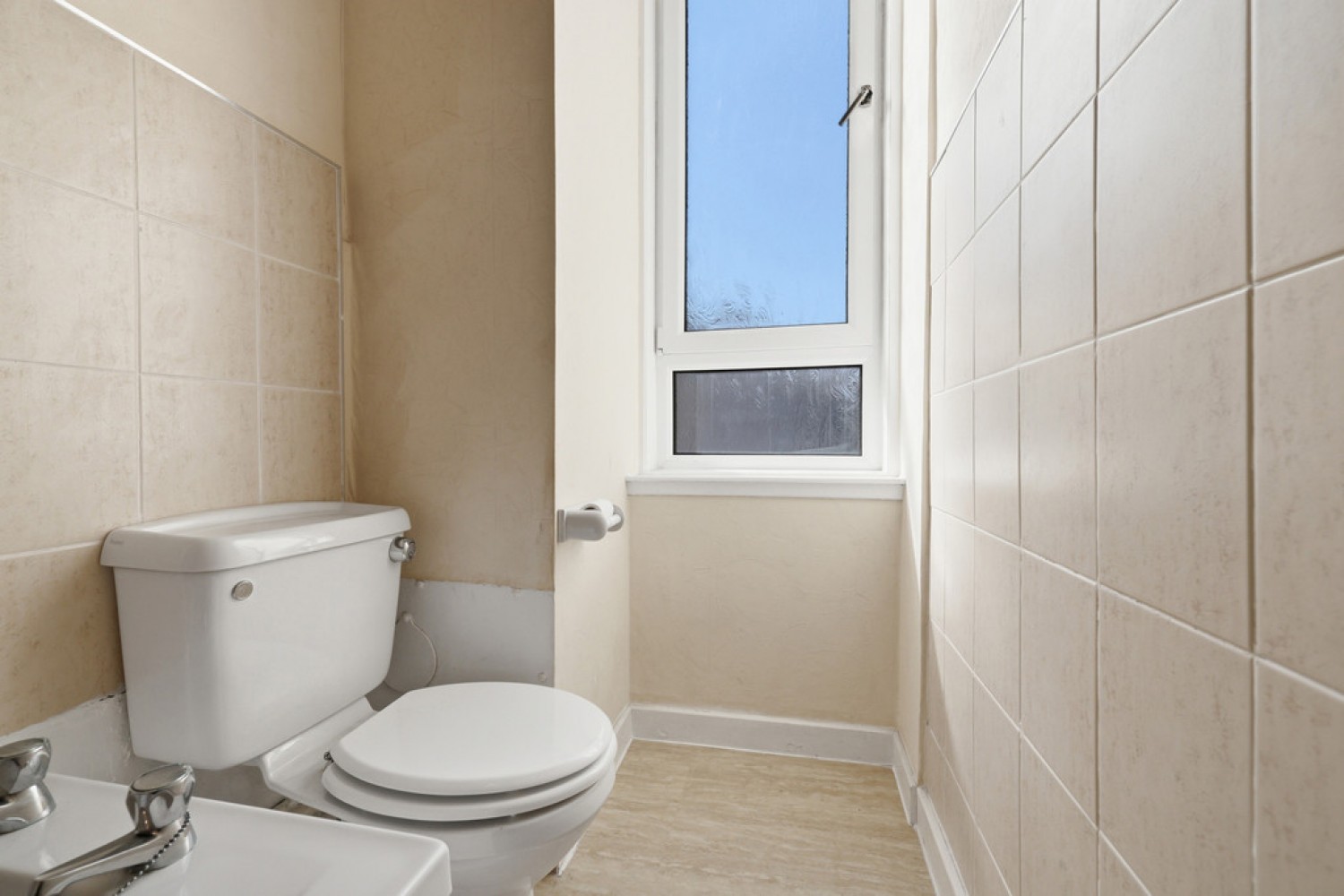 1 bedroom Flat for Sale Ellangowan Road, Glasgow