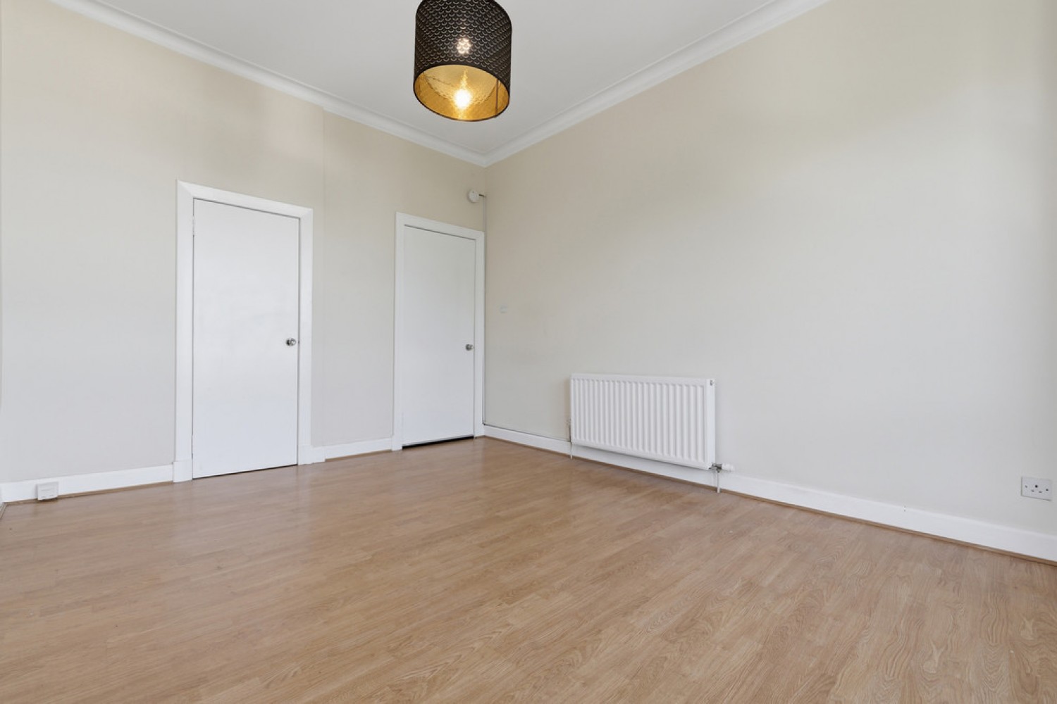 1 bedroom Flat for Sale Ellangowan Road, Glasgow